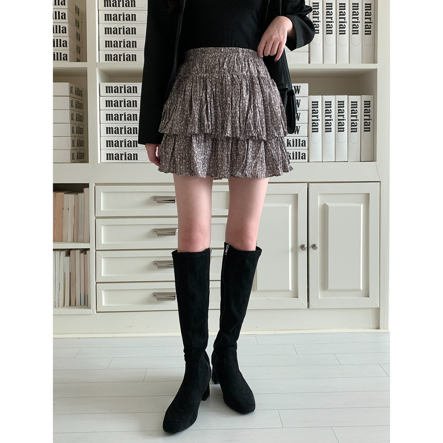 Bending Flower Mini Skirt